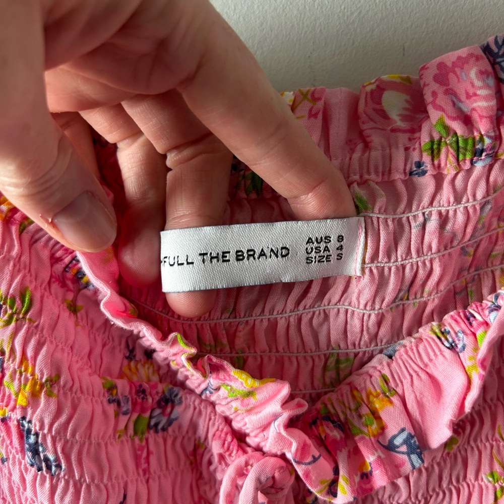 Faithful the Brand pink floral smocked dress - Picture 4 of 6